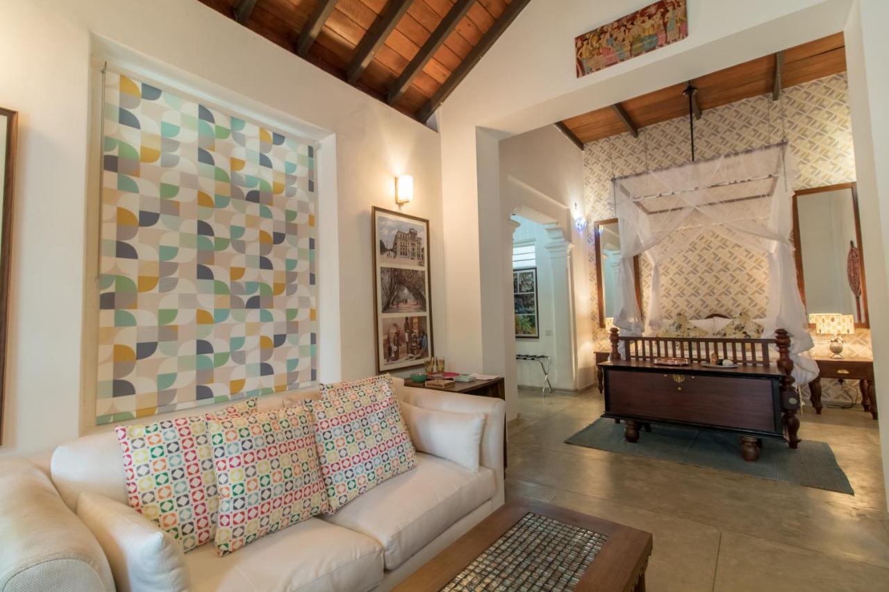 The Pineapple Villa Gampaha Exterior photo